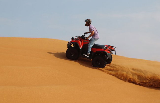 Dubai: Quad Bike, Dune Buggy, and Sandboarding Experience - Photo 7