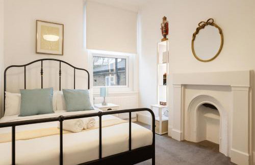 Spacious Retreat 5 Beds Sleeps 8 Free Parking - Foto 22