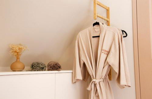 LE DOMAINE DE SOANI - Piscine intérieure, Jacuzzis & Sauna - ADULT ONLY - Foto 64