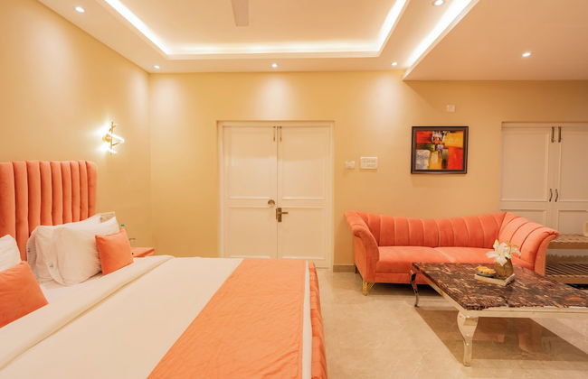 Emperor Ozran by Alaya Stays - Photo 11