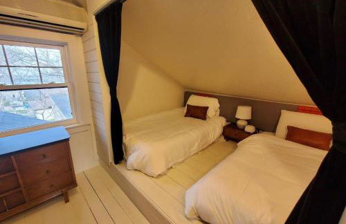 127 Hwy 71 Main House - Photo 35