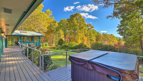 Stunning Fletcher Home Hot Tub and Fire Pit! - Foto 2