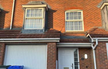 Etruria House - Near Water World, Festival Park and Bet365 - Foto 33