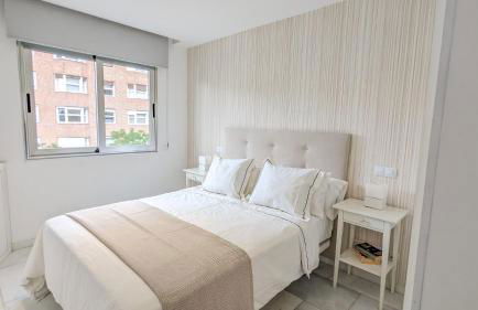 DFLAT Escultor Madrid Apartments - Photo 10