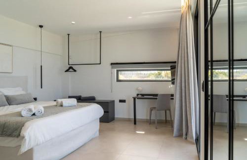Aethra Deluxe Villa With Pool 700m From Beach - Photo 63