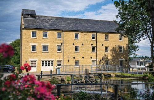 Yarwell Mill - Photo 1