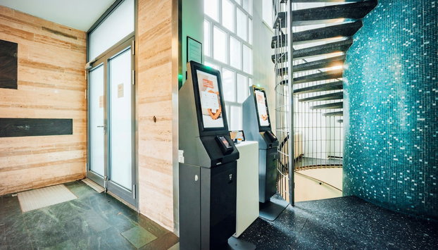 Brera Serviced Apartments Nürnberg - Photo 3, Check-in/check-out kiosk