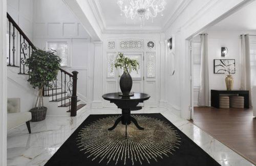 Family-Friendly 5BR | Sleeps 15 | 3 mins Downtown! - Foto 50