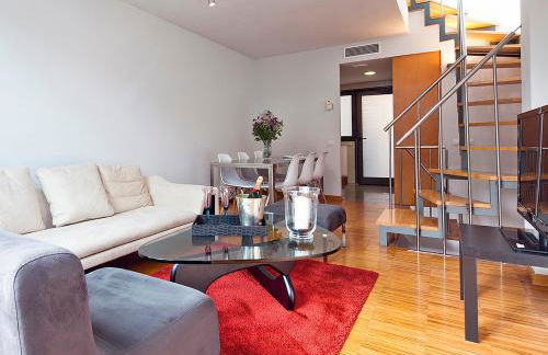 My Space Barcelona Guell Terrace Center - Photo 24