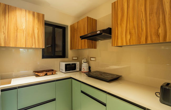 ELIVAAS Kamerios Regalia 2BHK Apartment - Photo 24