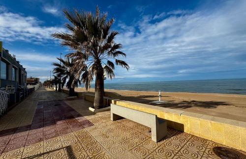 Hermoso piso en la playa - Foto 60