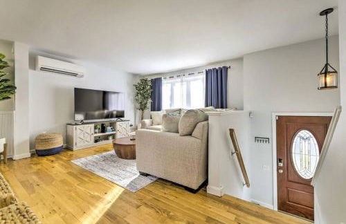 NEW! Updated Mystic Home w/ Sauna, Hot Tub & Deck - Foto 25