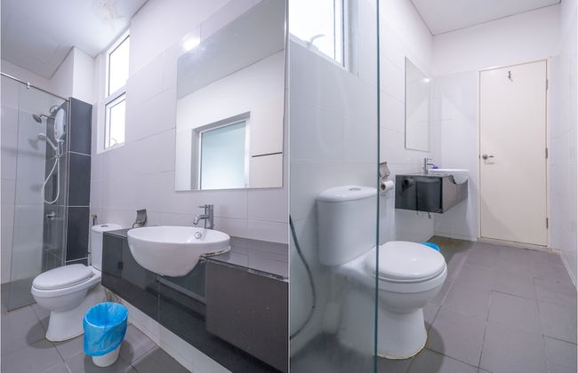 OYO Home 89731 Amazing 1br 1medini - Foto 8