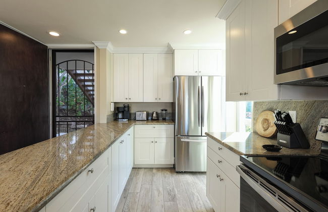 Oceanside Beach Condos - Photo 43