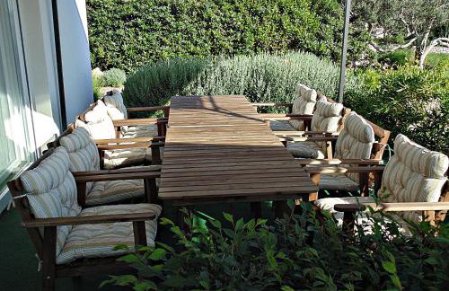 House Natali 70m from the beach - free EV top up - Photo 58