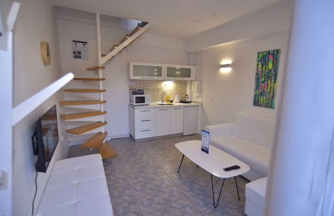 Aloha Apartments with pool - Foto 25