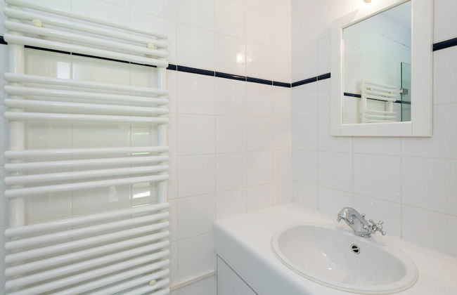 Cozy Holiday House near La Roche - Photo 16