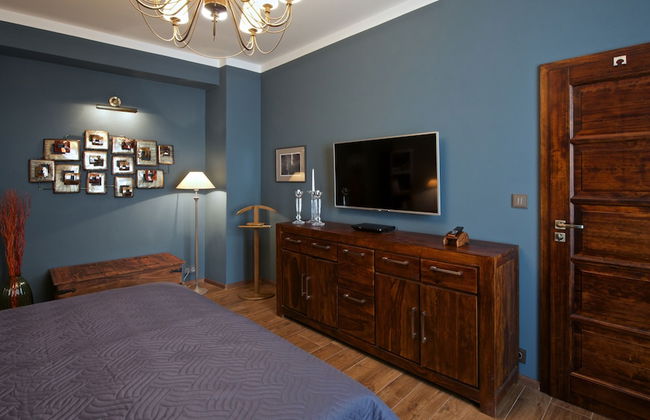 Redfoxapartment Central - Photo 5