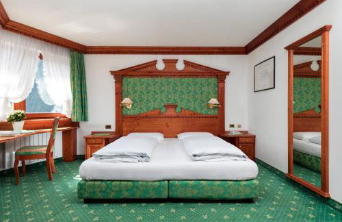 Garni Criss - Foto 12