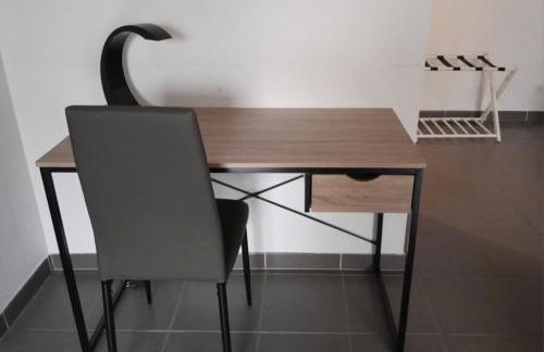 Quiet and bright apartment terrace and private P - Foto 7