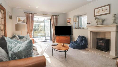 Johns Cottage - Photo 4