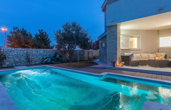 Luxury Villa White Rose with the Pool - Foto 47
