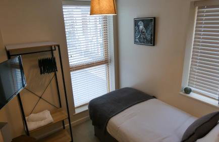 Telford Townhouse with Parking - Foto 13