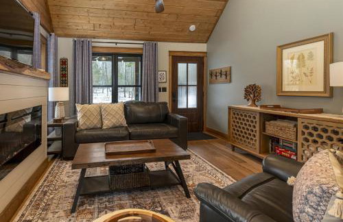Modern 2BR Cabin w Hot Tub Near Carbondale - Foto 14
