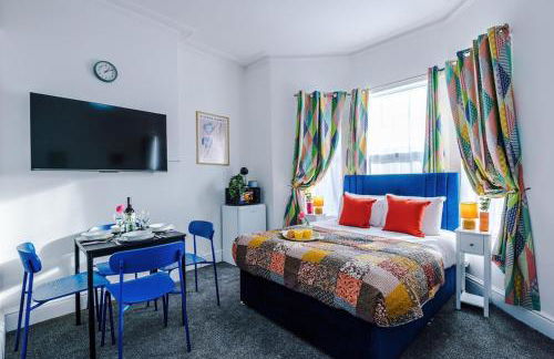 Jephsons Lodge Studio 8 - Free Parking, Netflix, Prime & Disney - Foto 15