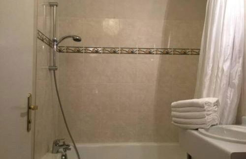 DISNEY & PARIS Happy Villa for 10 persons with Private Garden & Terrace 4 bedrooms, 3 bathrooms FIBER Wifi Netflix & free Parking - Foto 37