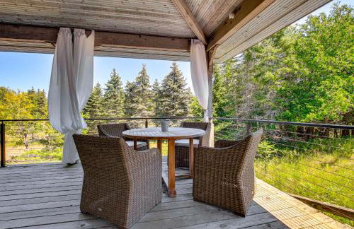 Serene Washington Island Getaway with Private Beach! - Photo 24
