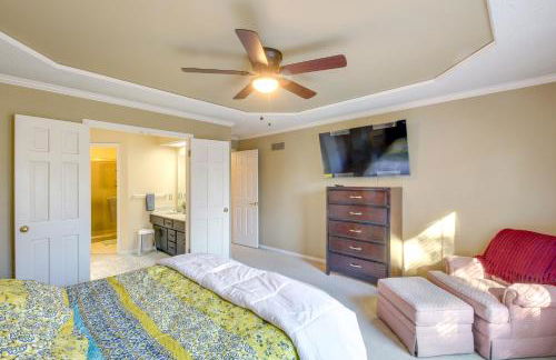 Overland Park Family Home with Game Room and Backyard! - Photo 17