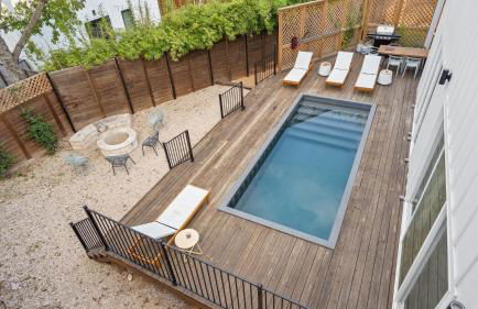 Brand New Low-Allergen Retreat with Hot Tub - Foto 6