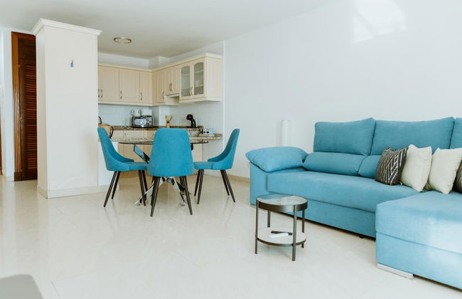 Seaview Splendor 2 Bedroom Modern Comfort - Photo 29