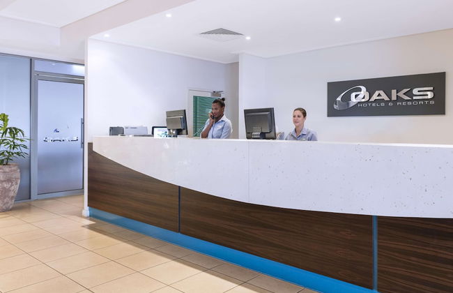 Oaks Broome Hotel - Photo 2