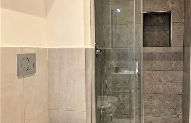 Contemporary studio- Ornato 13 - Foto 13