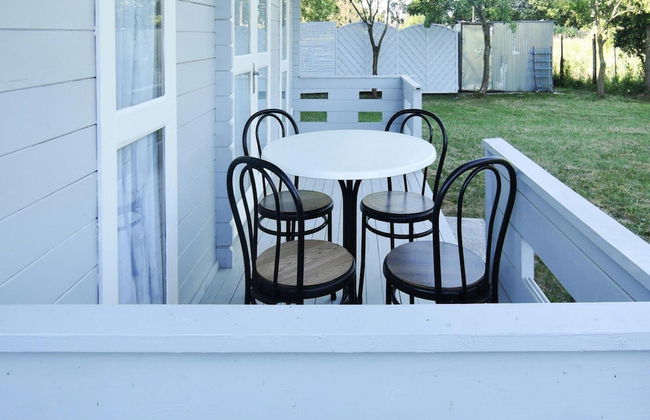 Bungalow With Terrace and Scenic Grounds - Photo 11