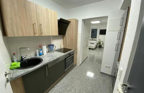 Neues schönes Studio, zentral & direkt an der Rems - Foto 3