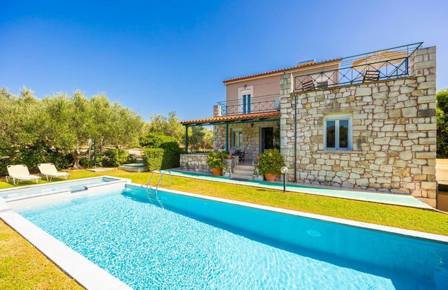 Villa Dimitris Large Private Pool Walk to Beach Sea Views A C Wifi Car Not Required Eco-frien - 1923 - Foto 22