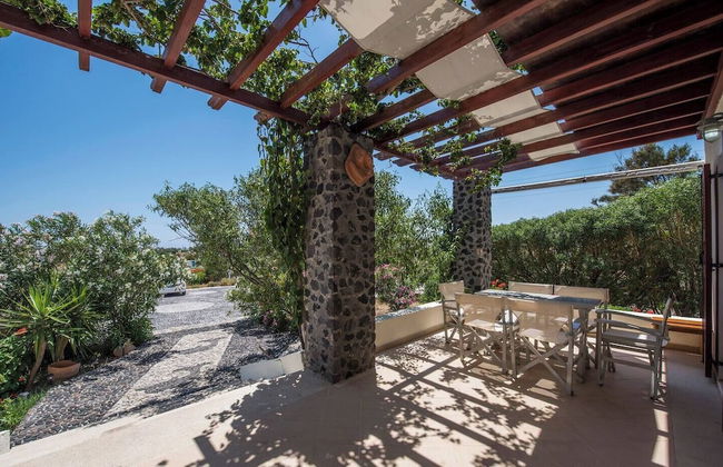 Birds Villa Apartments with Heated Pool - Including Car and Breakfast - Foto 42