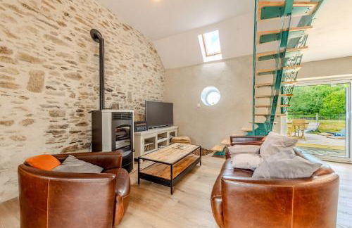 Le gîte de Saint Mathieu, longère pleine de charme au bout du monde ! jacuzzi extérieur vue sur la campagne, salle de billard - Photo 23