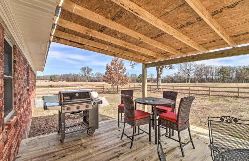 Greers Ferry Home on 40 Acres quarter Mi to Lake! - Photo 3