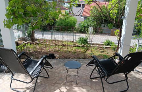 Babaloo Beach Apartments - Photo 13