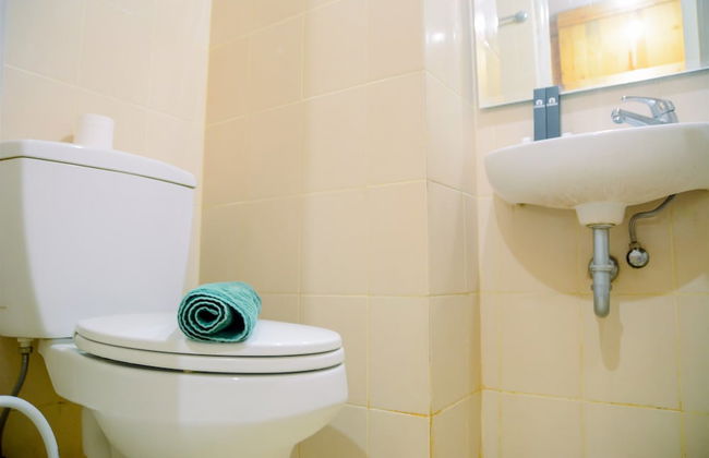 Comfy Studio at Gading Greenhill Apartment - Foto 10