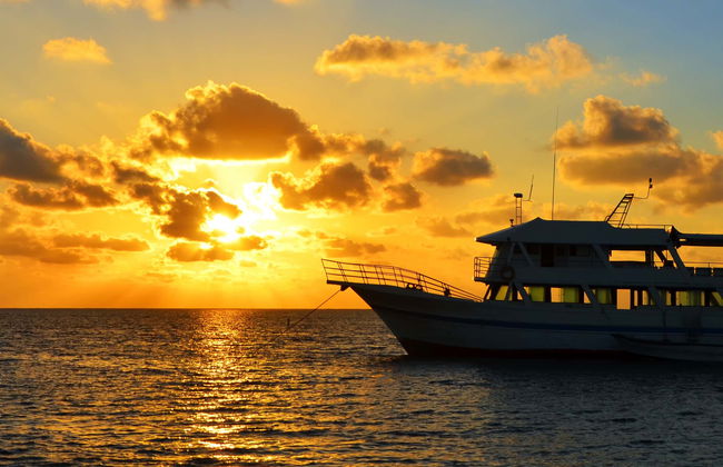 Cruzeiro com jantar pela baía de San Andrés - Photo 1