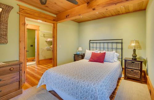 Luxurious Lakefront Paradise in Scottsboro with Dock - Foto 18