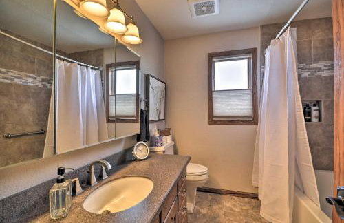 Charming Joliet Ranch House on a Working Farm - Foto 23