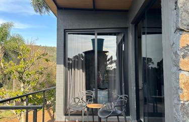 Cabin near Gramado with hydro and fireplace - Foto 13