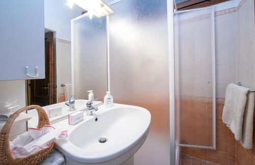 Petit Coeur Dans L' Ancien Village - Happy Rentals - Foto 8