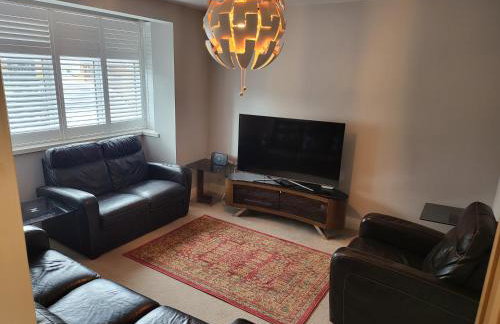 3 bedroom spacious house with parking - Foto 19